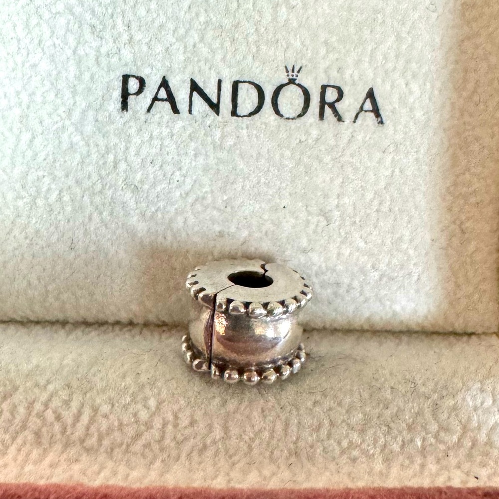 Pandora Beveled Clip Charm